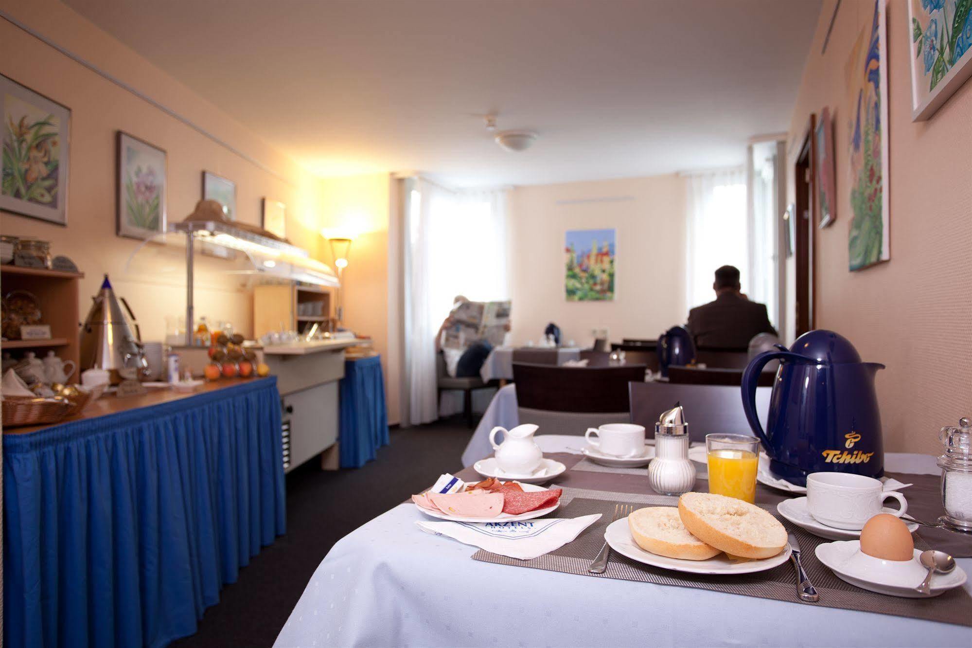 Akzent Hotel Torgauer Hof Sindelfingen Extérieur photo