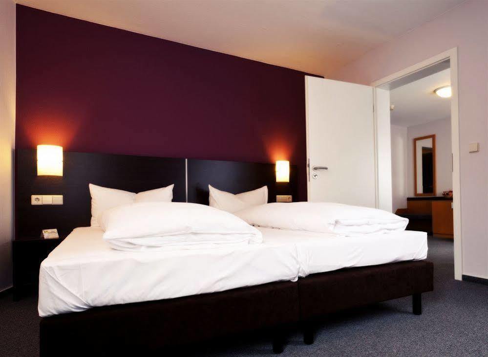 Akzent Hotel Torgauer Hof Sindelfingen Extérieur photo